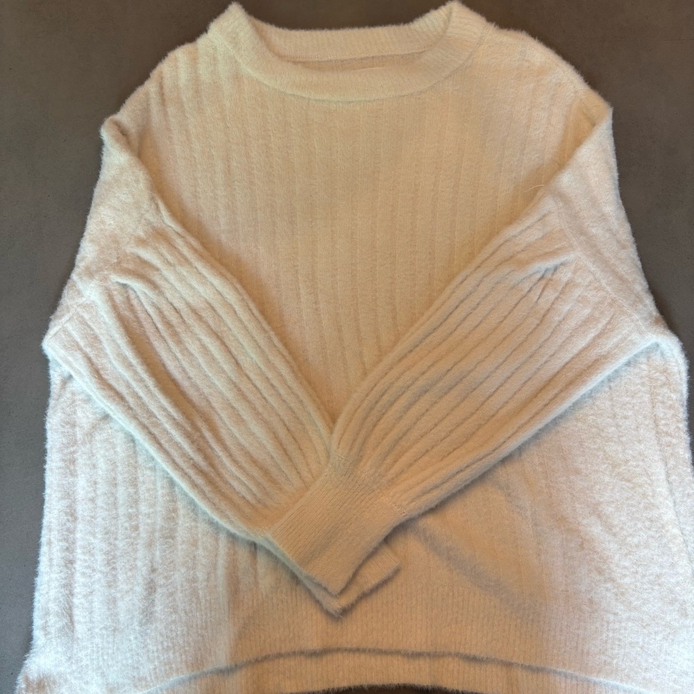Aerie sweater